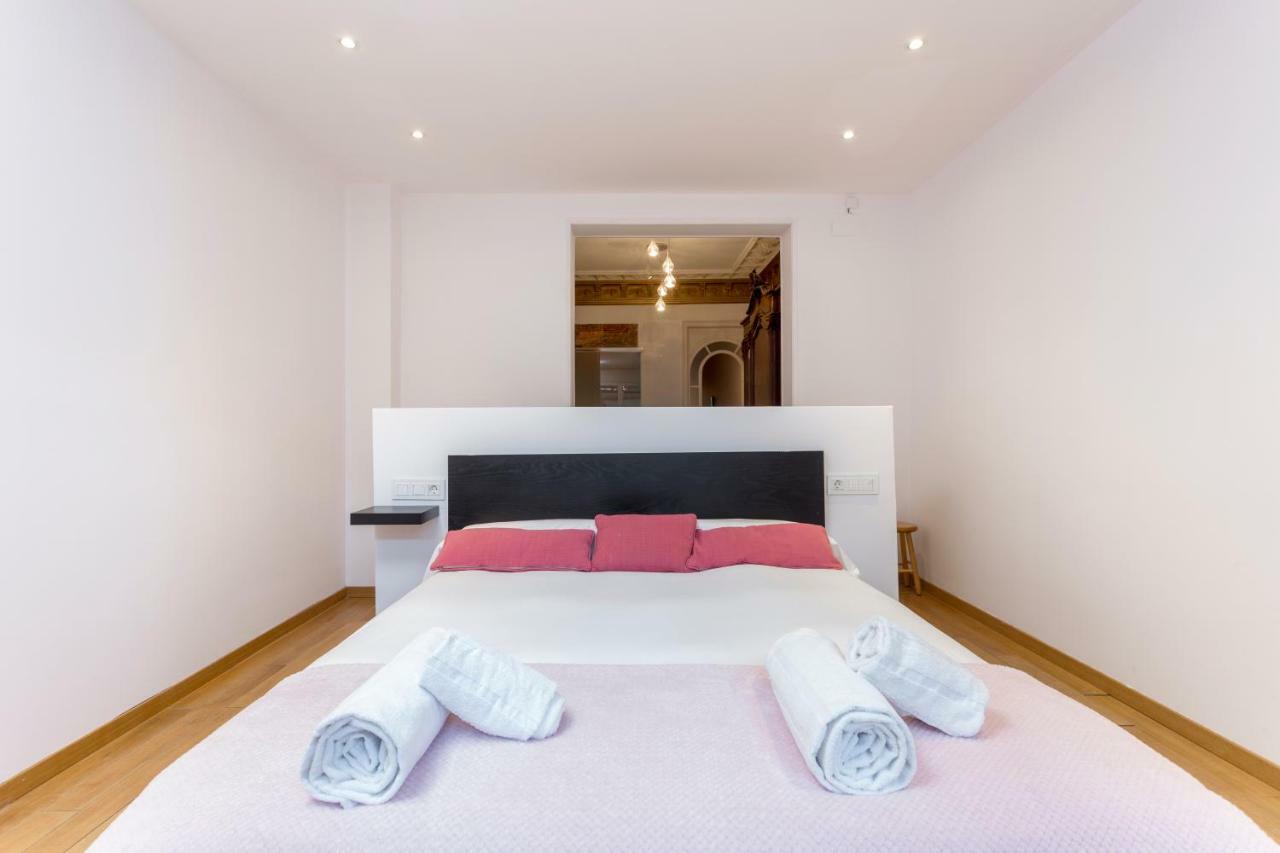 1229 - Awesome City Center Apartment With Terrace 巴塞罗那 外观 照片