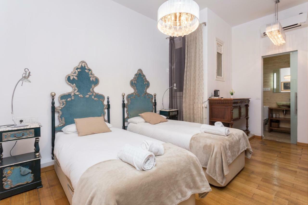 1229 - Awesome City Center Apartment With Terrace 巴塞罗那 外观 照片